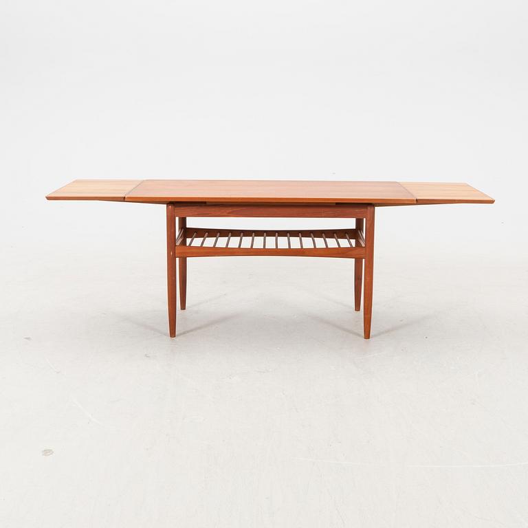 A mid 1900s Danish teak coffee table.
