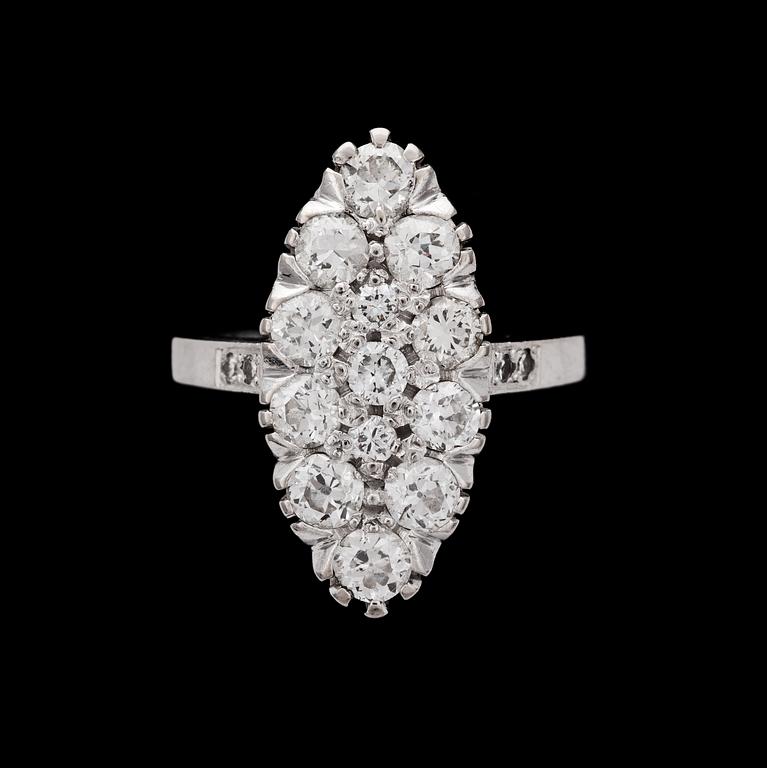 A brilliant cut diamond ring, tot. app 1.30 cts.