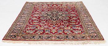 Rug, oriental, approx. 236 x 158 cm.