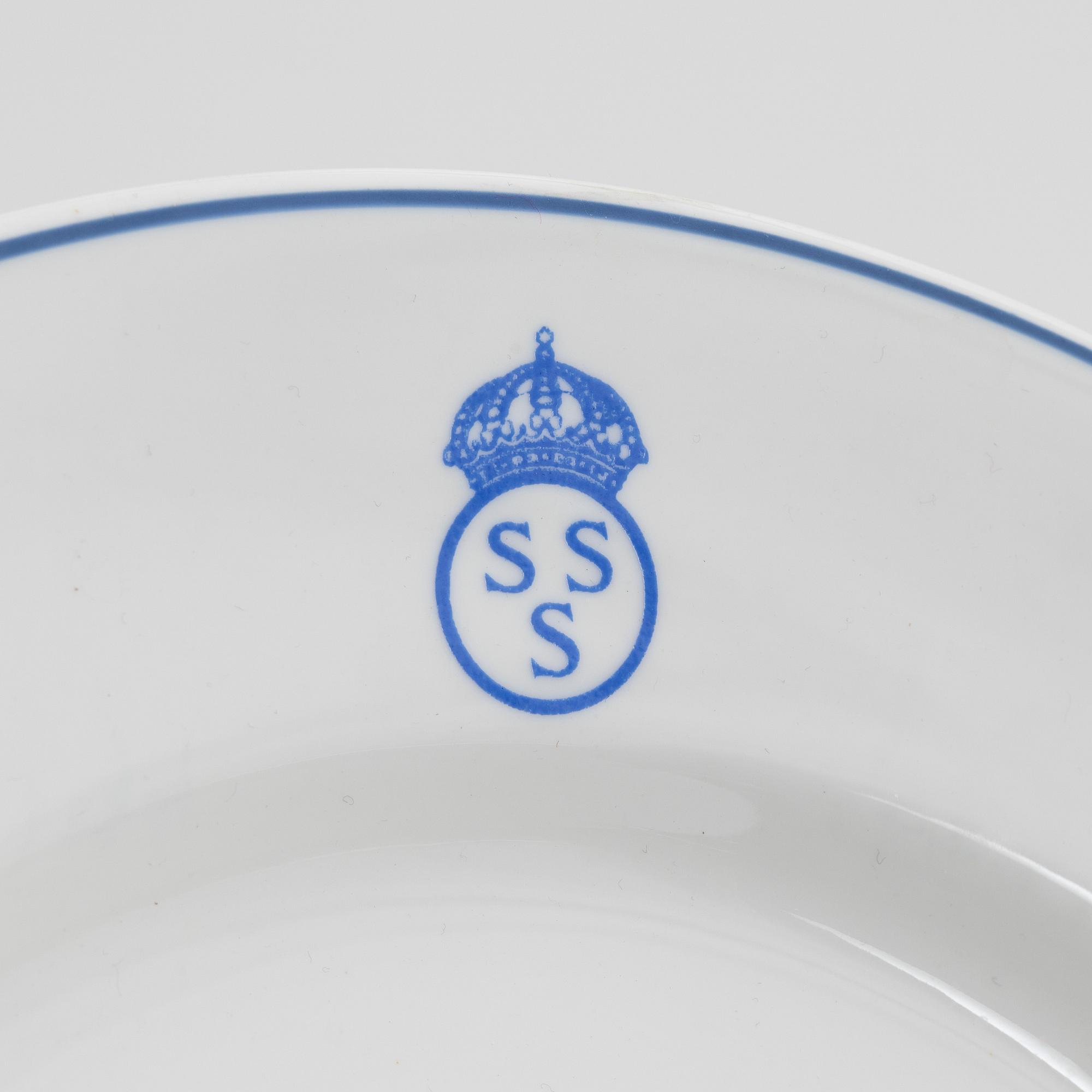 A 59-piece porcelain service produced by Gustavsberg for the Royal Swedish Yacht Club.