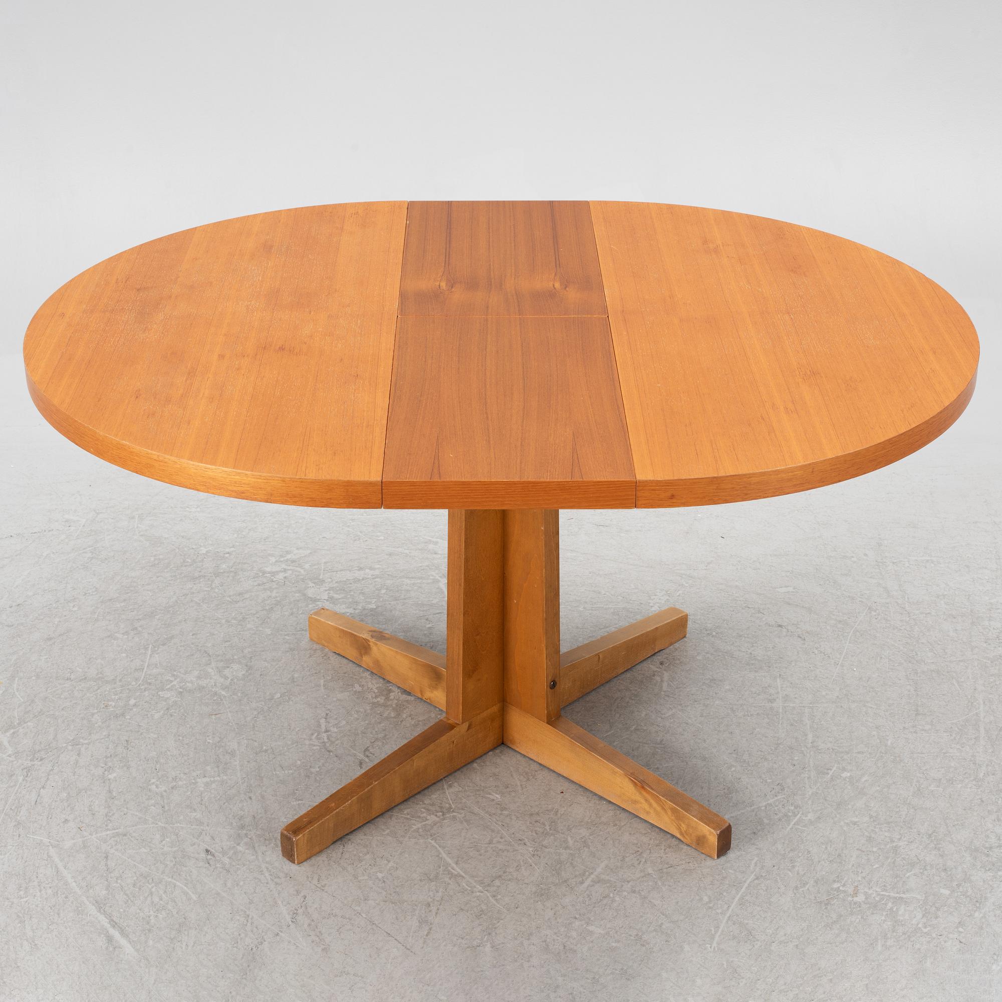 A dining table, second half of the 20th century.
