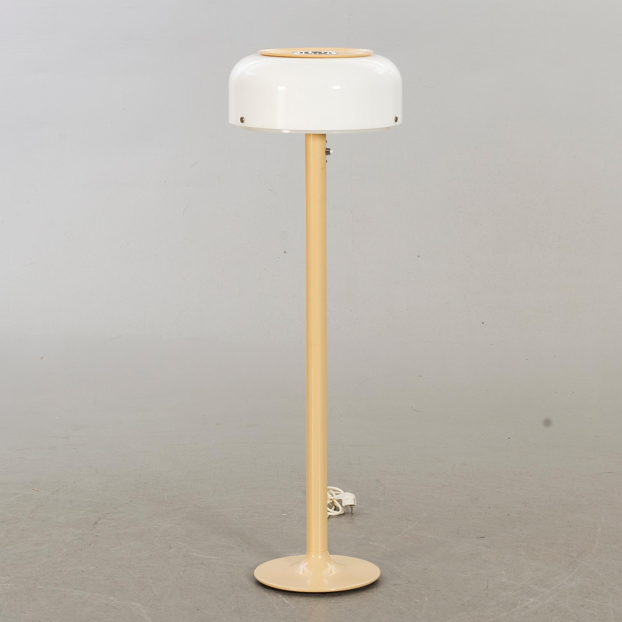 ANDERS PEHRSON, golvlampa, "Knubbling", Atelje Lyktan, Åhus, 1900-talets andra hälft.