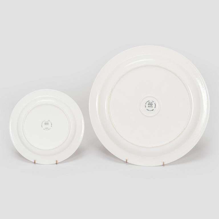 Inkeri Leivo, A 21-piece porcelain tableware set, 'Arctica' Arabia Finland.