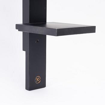 John Kandell, hylla, ”Pilaster”, Källemo.