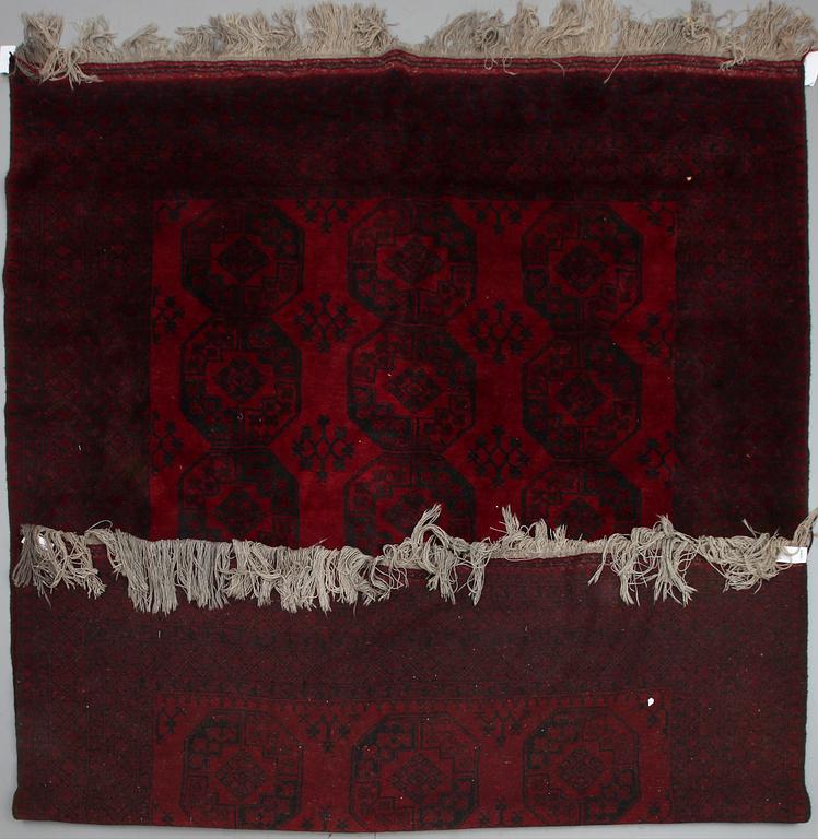 MATTA, Afghan. 1900-talets andra hälft. 350 x 265.