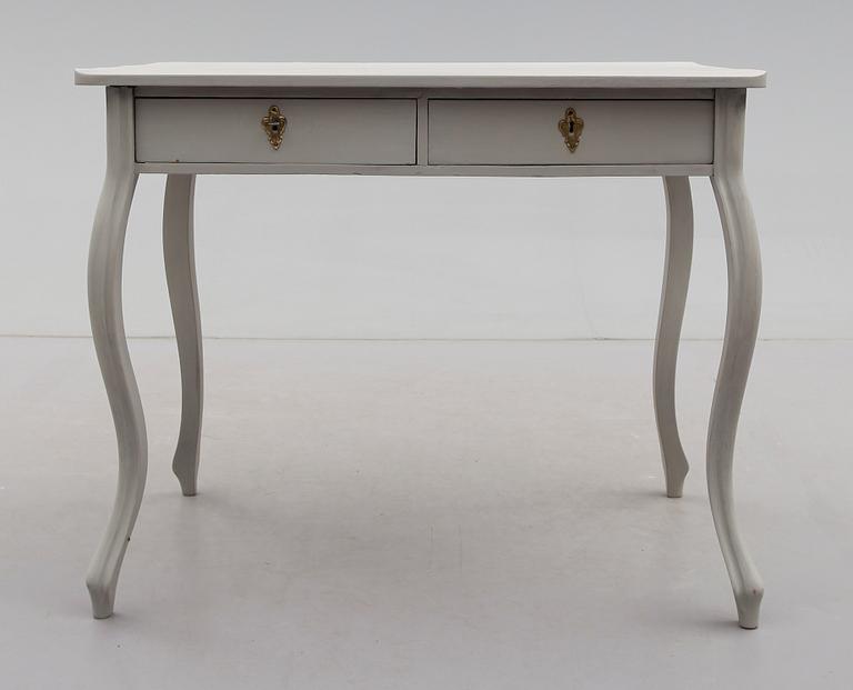 SKRIVBORD, rokokostil, 1800-talets andra hälft.
