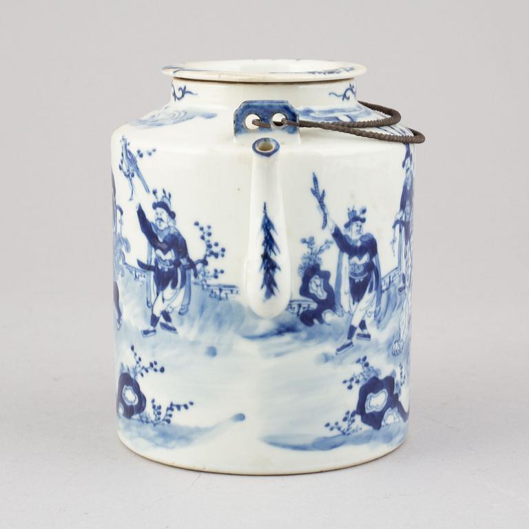 Tekanna, porslin, Kina, Qingdynasti, 1800-talet.