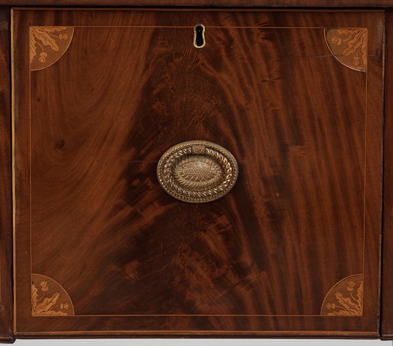 CELLARET, George III-stil, 1800-talets slut.