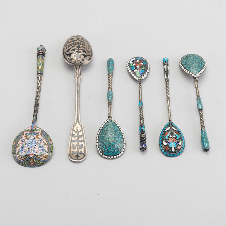 A set of six Russian silver and enamel spoons, around 1900 weight ca 195 gr.