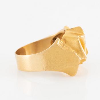Björn Weckström, ring, 18K gold with green stone, for Lapponia, Finland.