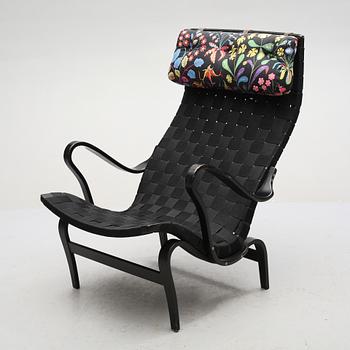 FÅTÖLJ, "Pernilla", Bruno Mathsson, Dux, 1900-talets andra hälft.