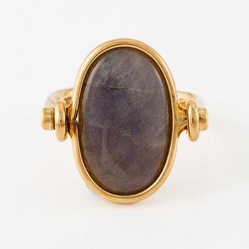 Vivianna Torun Bülow-Hübe, ring, 18K gold with labradorite and mother-of-pearl, for Georg Jensen.