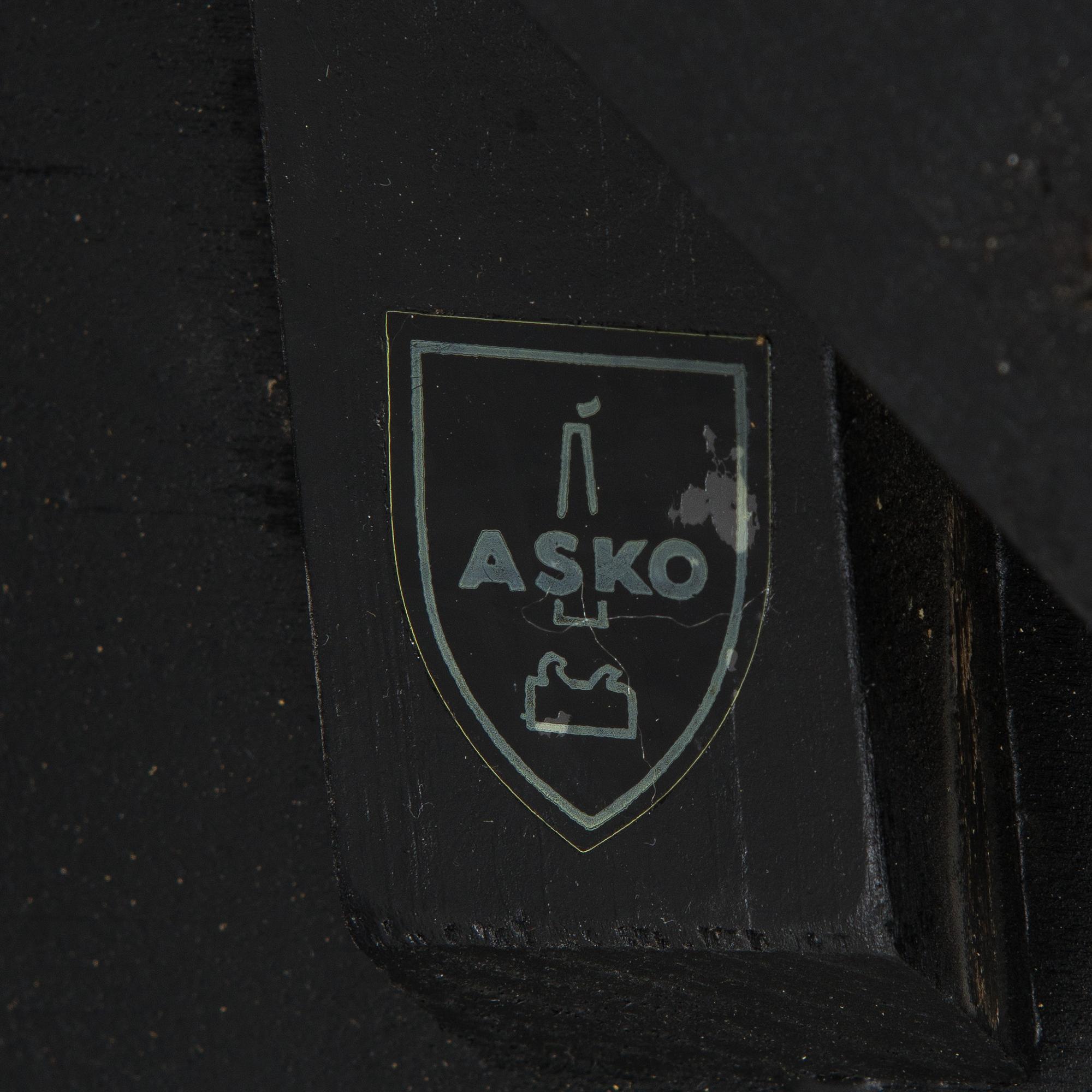 Ilmari Tapiovaara, tuoleja, 6 kpl, "Aslak", Asko 1960-luku.