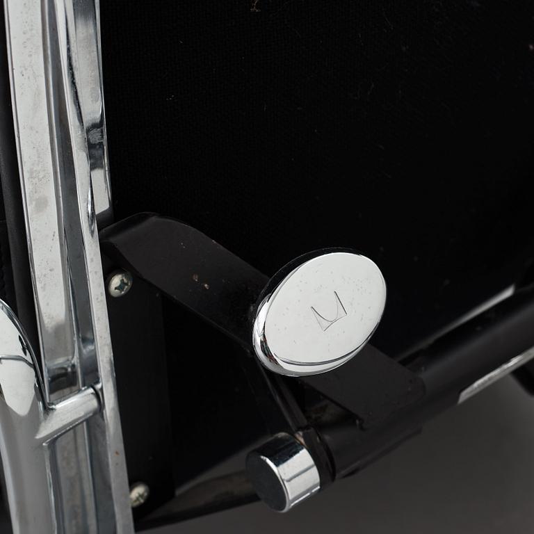 Charles & Ray Eames, an easy chair, "EA-215" for Vitra.