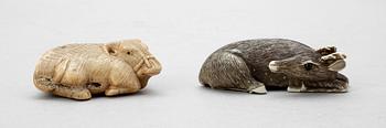 NETSUKE, 2st, ben, Japan. Meiji (1867-1911).