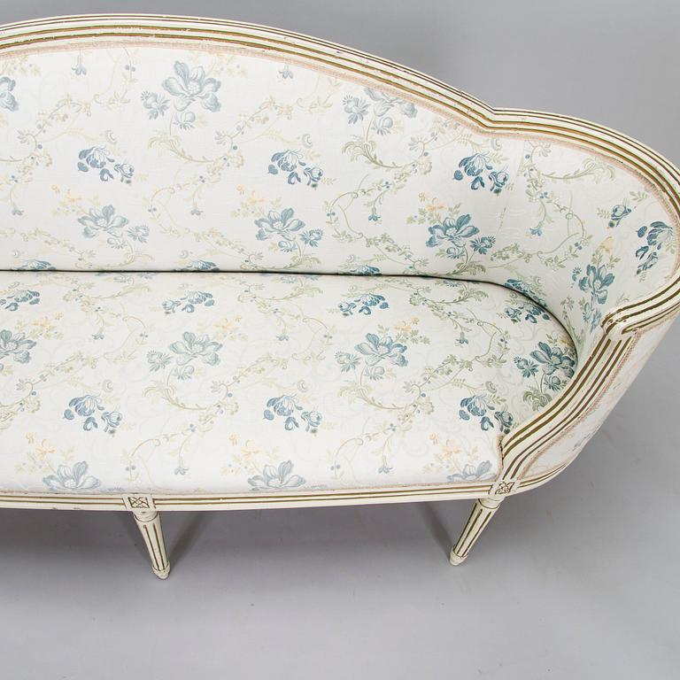 A Gustavian sofa, early 19th century.