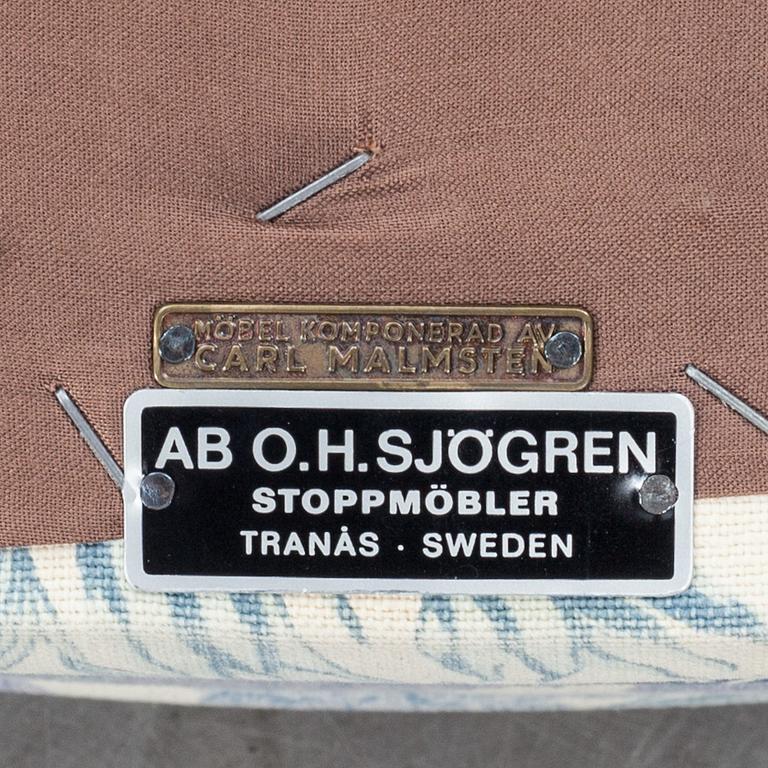FÅTÖLJ, "Farmor". Carl Malmsten. Brickmärkt; O H Sjögren, Tranås.