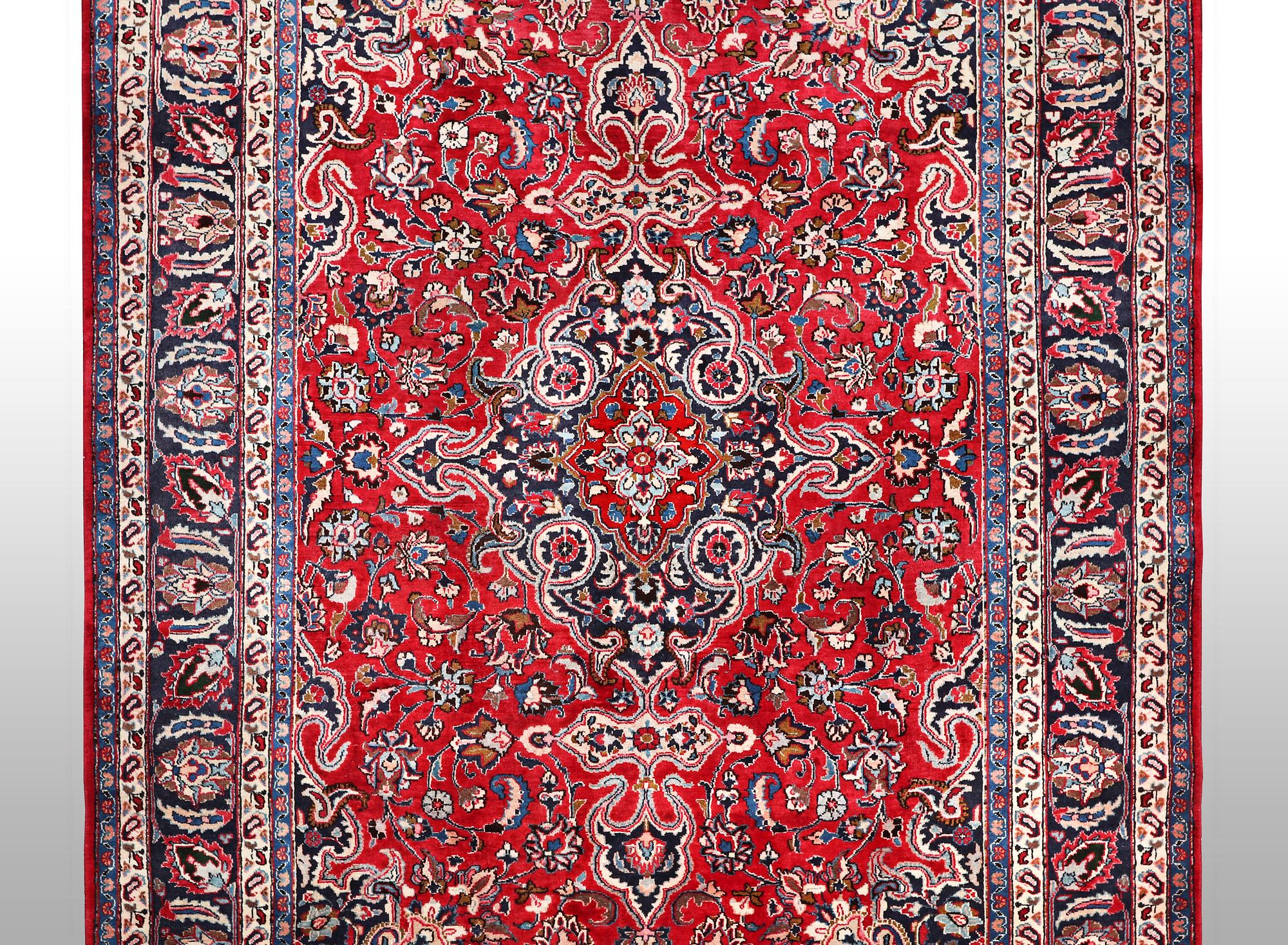 Matta, Keshan, ca 301 x 195 cm.