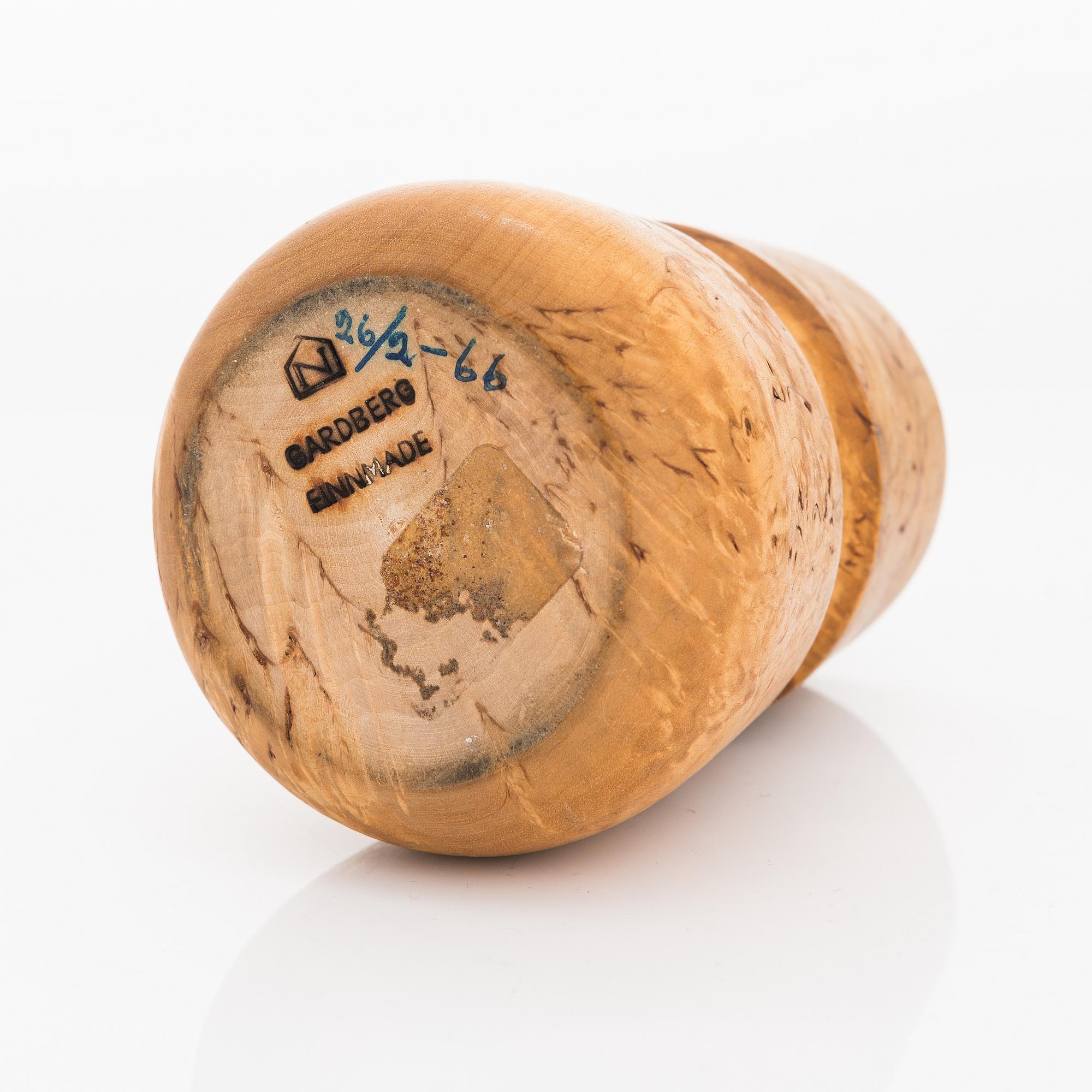 Bertel Gardberg, a mortar Finnmade Gardberg, Norrmark handicraft.