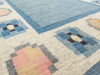 MATTA, rölakan, monogramsignerad GG (Gitt Grännsjö-Carlsson), ca 282 x 193 cm.