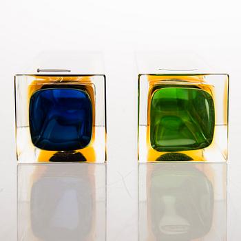 Two Murano sommerso glass vases, marked with labels.