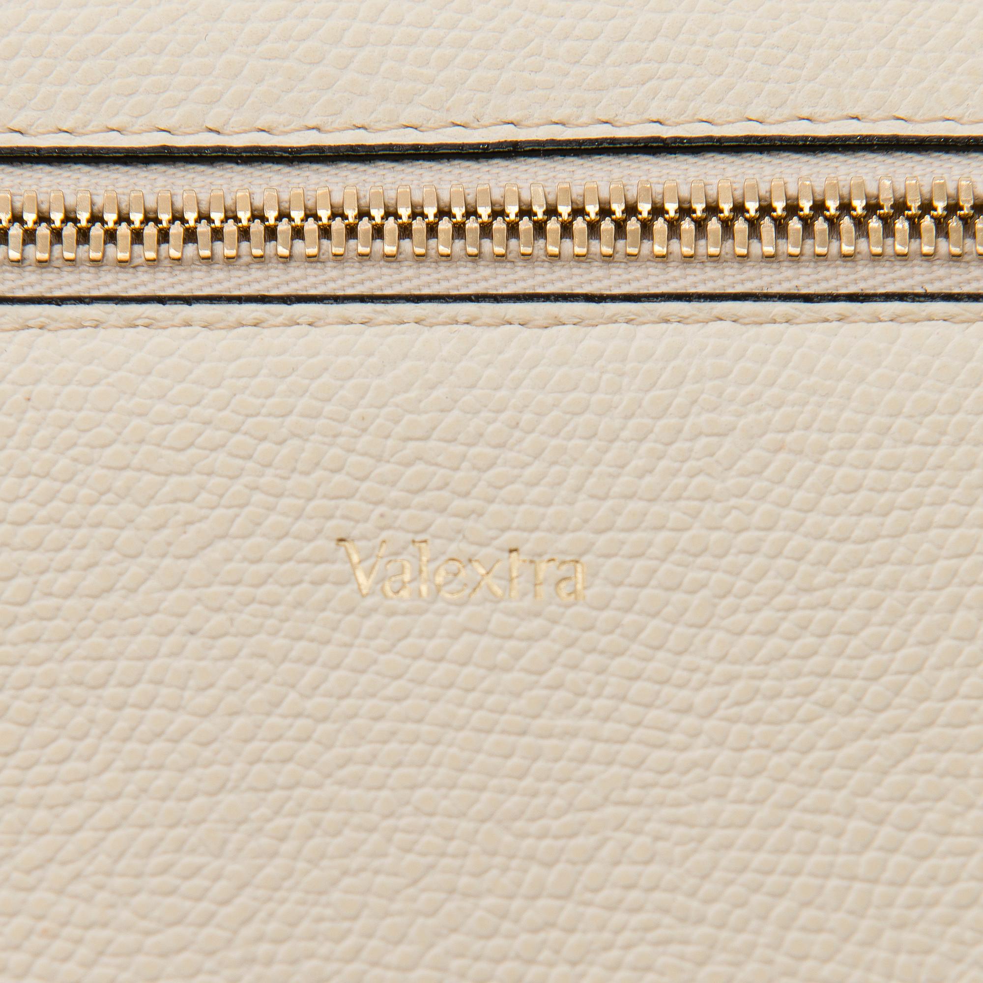 VALEXTRA, Envelope clutch.