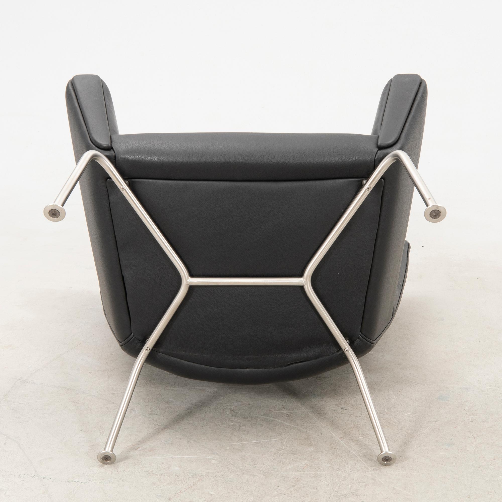 Hans J. Wegner, fåtölj, modell "CH445, Wing Chair", Carl Hansen & Søn, Danmark.