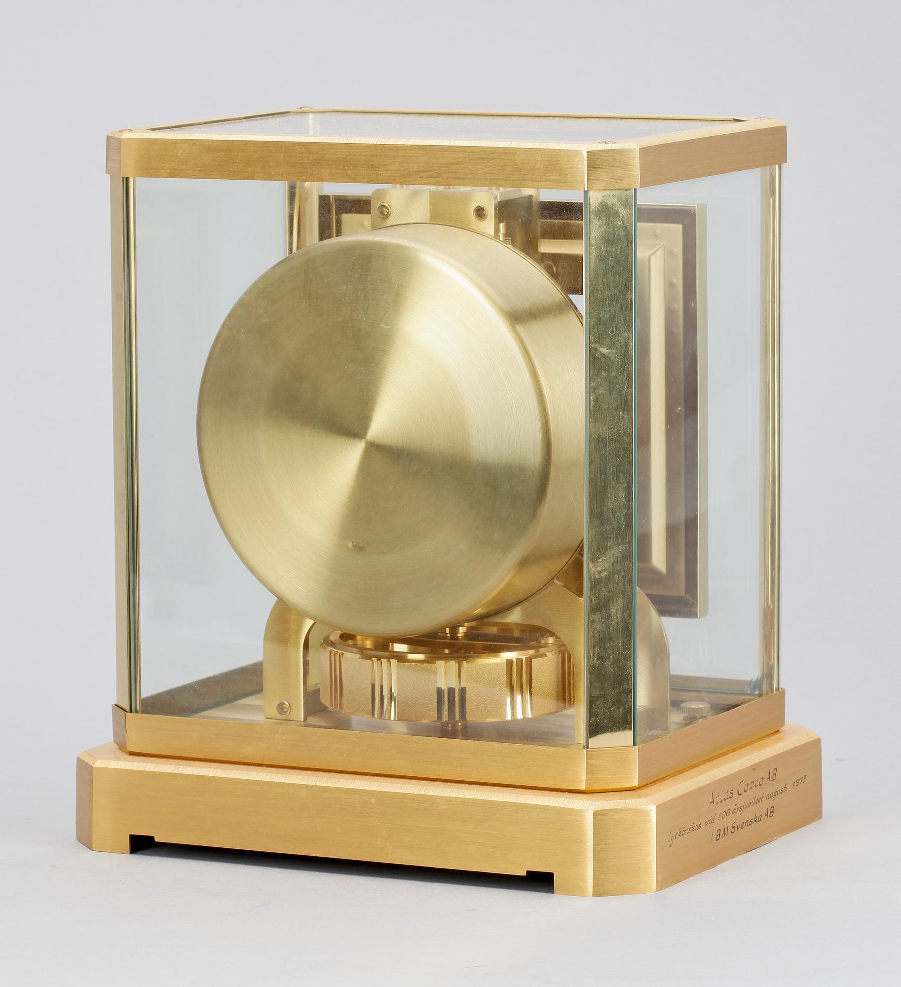 BORDSUR. "Atmos", Jaeger Le Coultre, Schweiz, 1900-talets andra hälft.