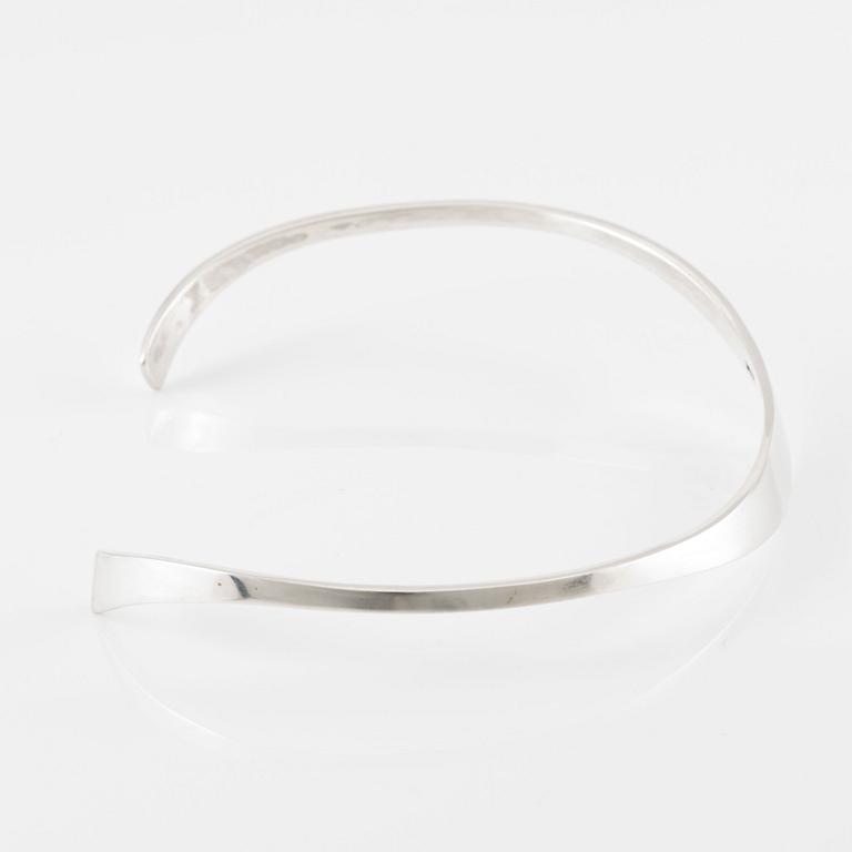 Halskrage, Sven-Erik Högberg, silver.