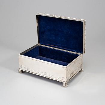 CG Hallberg, skrin, silver, Stockholm 1920.
