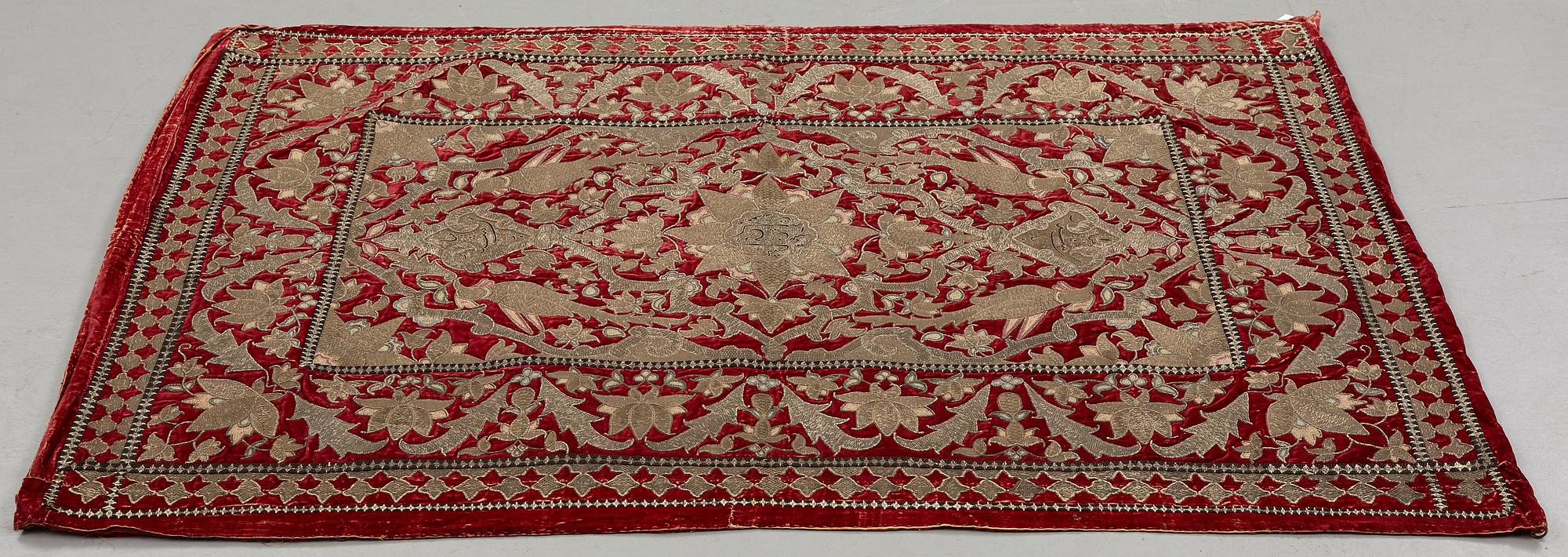 Broderi, antik persisk sammet, ca 150 x 103,5 cm, 1700 - 1800-tal.