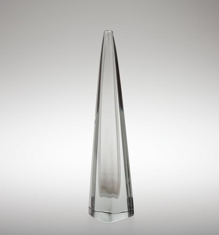 Kaj Franck, A GLASS SCULPTURE.