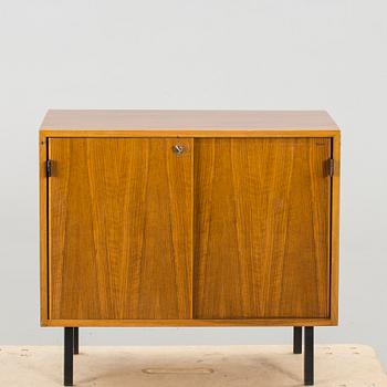 FLORENCE KNOLL. sideboard/skåp Licenstillverkat NK 1964.