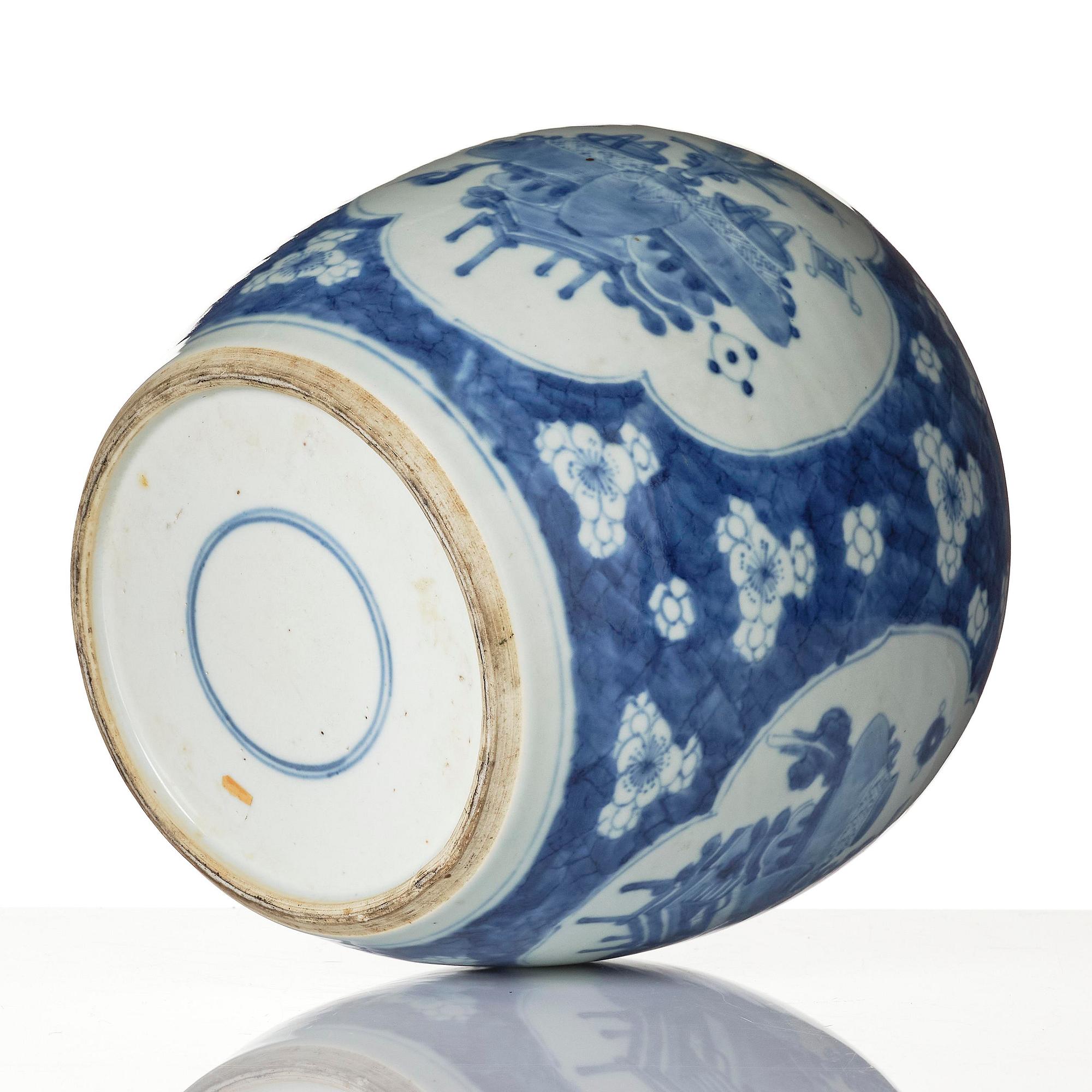 A blue and white jar, Qing dynasty, 18th century.