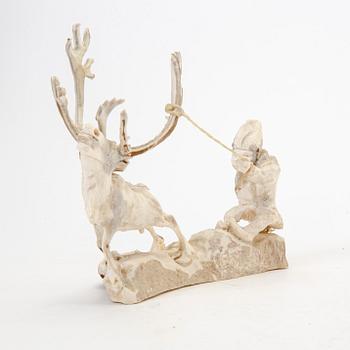 Erik Norberg, Skulptur, hornarbete, signerad och daterad E.N. -82.