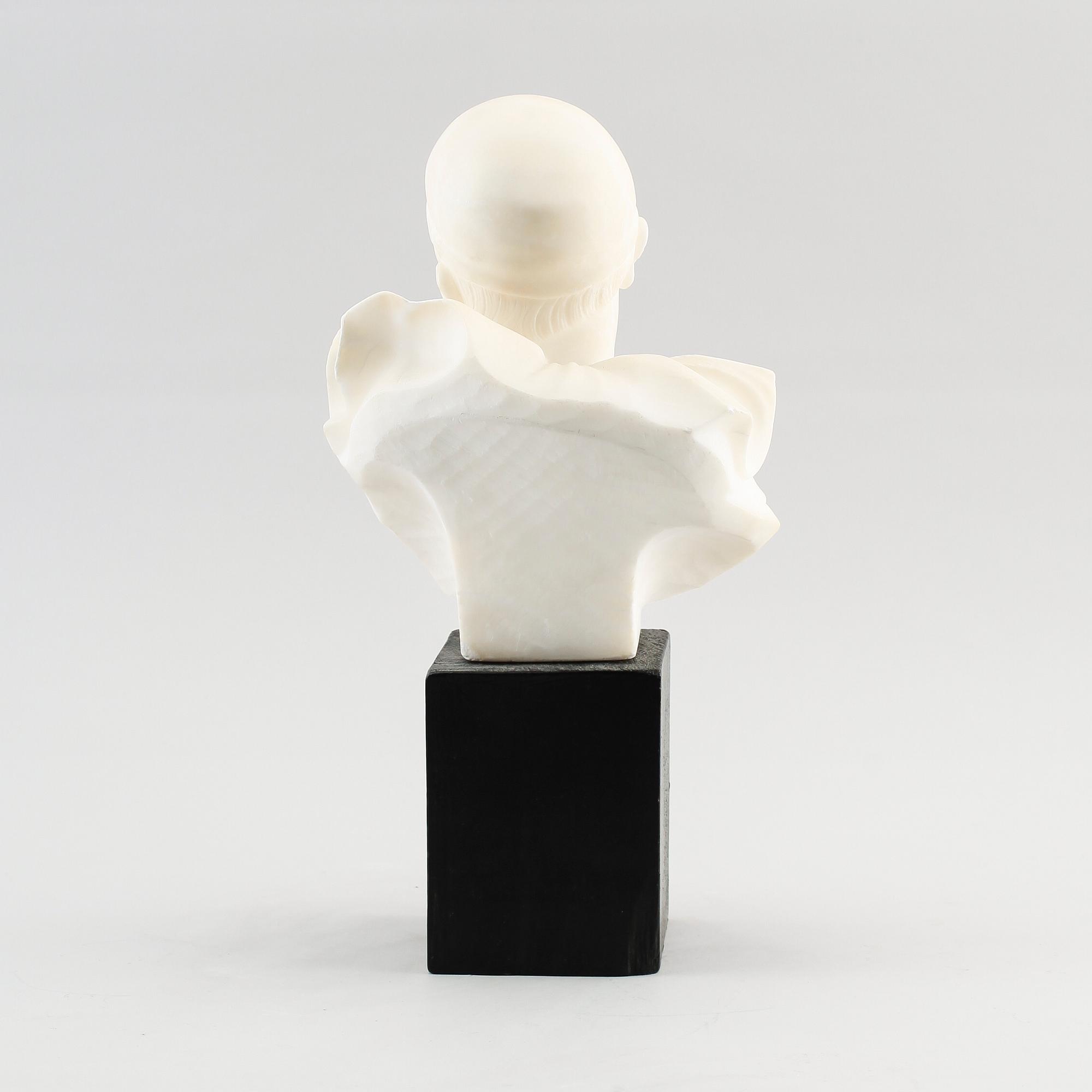 SKULPTUR, alabaster, 1900-talets första hälft.