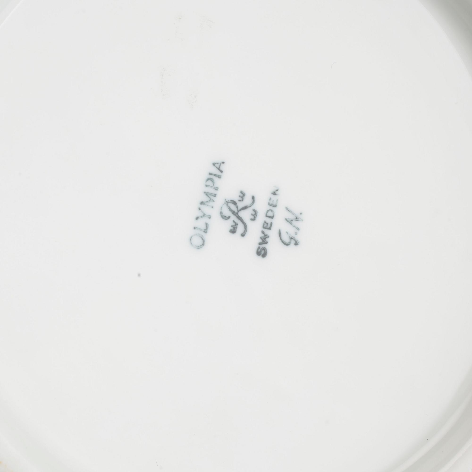 A pair of stoneware bowls, "Olympia", and a flower pot by Gunnar Nylund, Rörstrand, second half of the 20th century.