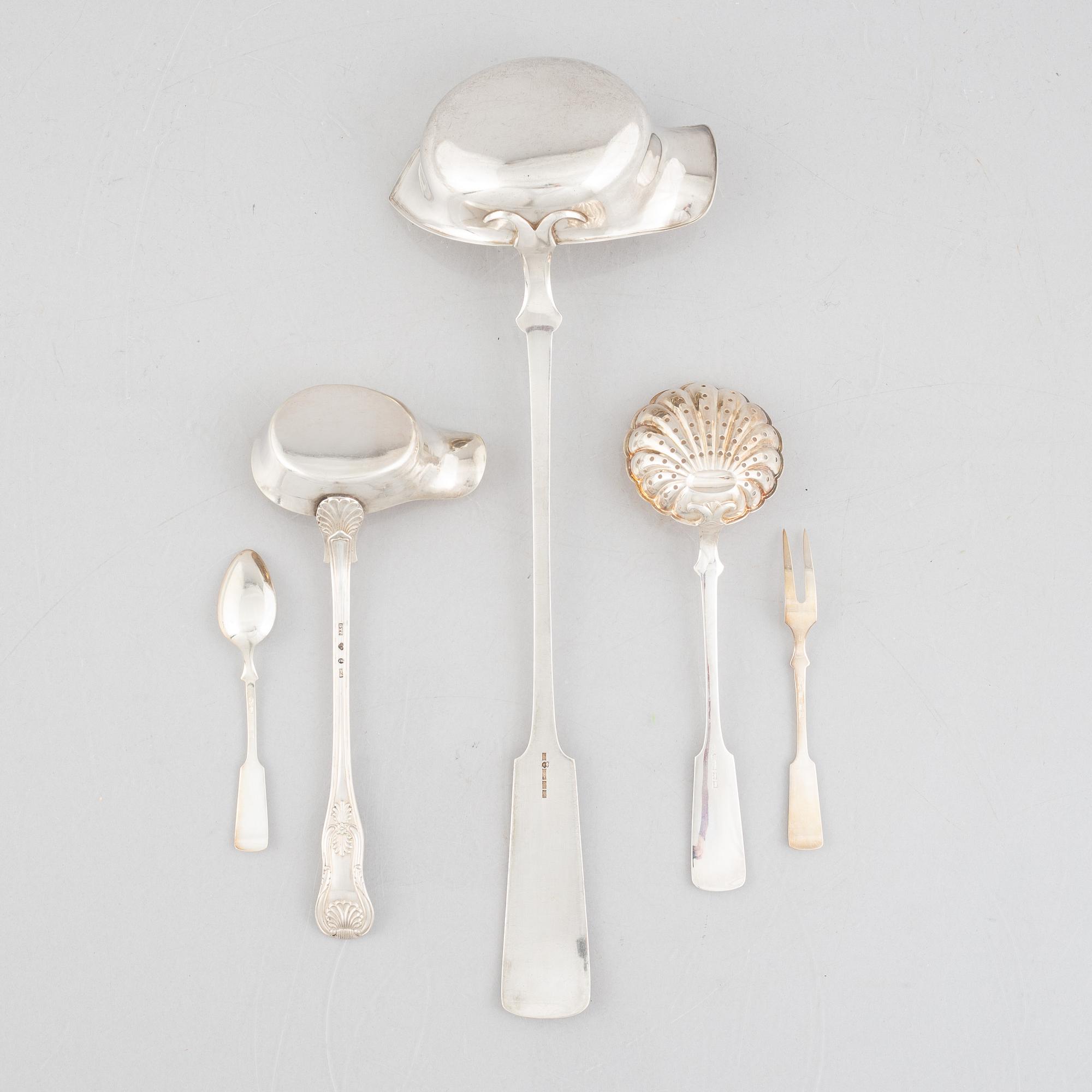 Cutlery service parts, 21 pcs, silver, including Kultakeskus Oy, Hämeenlinna, Finland 1970.