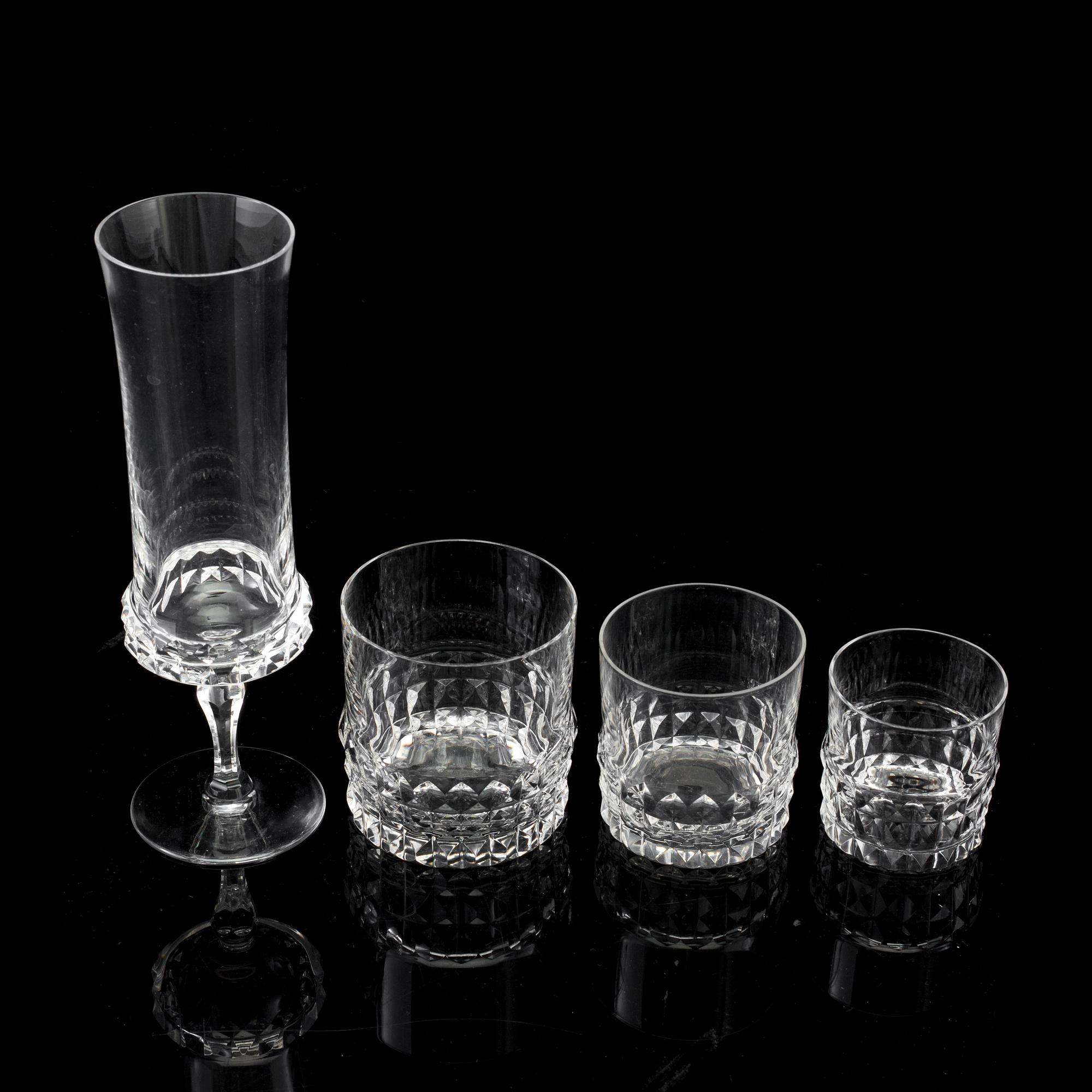 INGEBORG LUNDIN, glas, 29 st  "Silvia", Orrefors, modellen formgiven 1957.