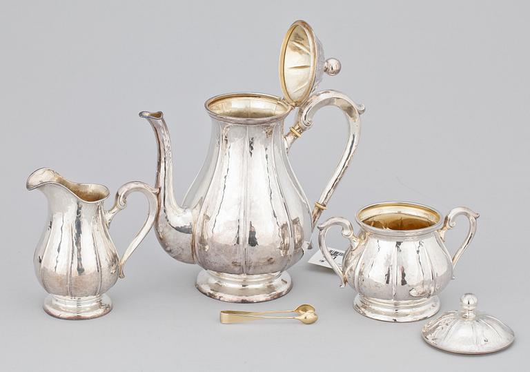 KAFFESERVIS, 3 delar, C.G. Hallberg, 1918 och 1927. Tot ca 965 gr.