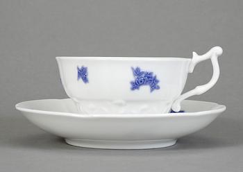 TESERVIS, 15 delar, porslin, "Blå blom" Old Gustavsberg, 1800-tals slut.