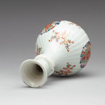 VAS, kompaniporslin. Qingdynastin, Qianlong (1736-95).