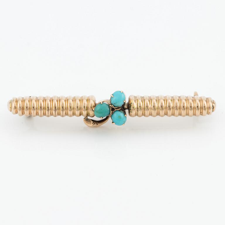Brooch, 14K gold with turquoises, Saint Petersburg, Russia.