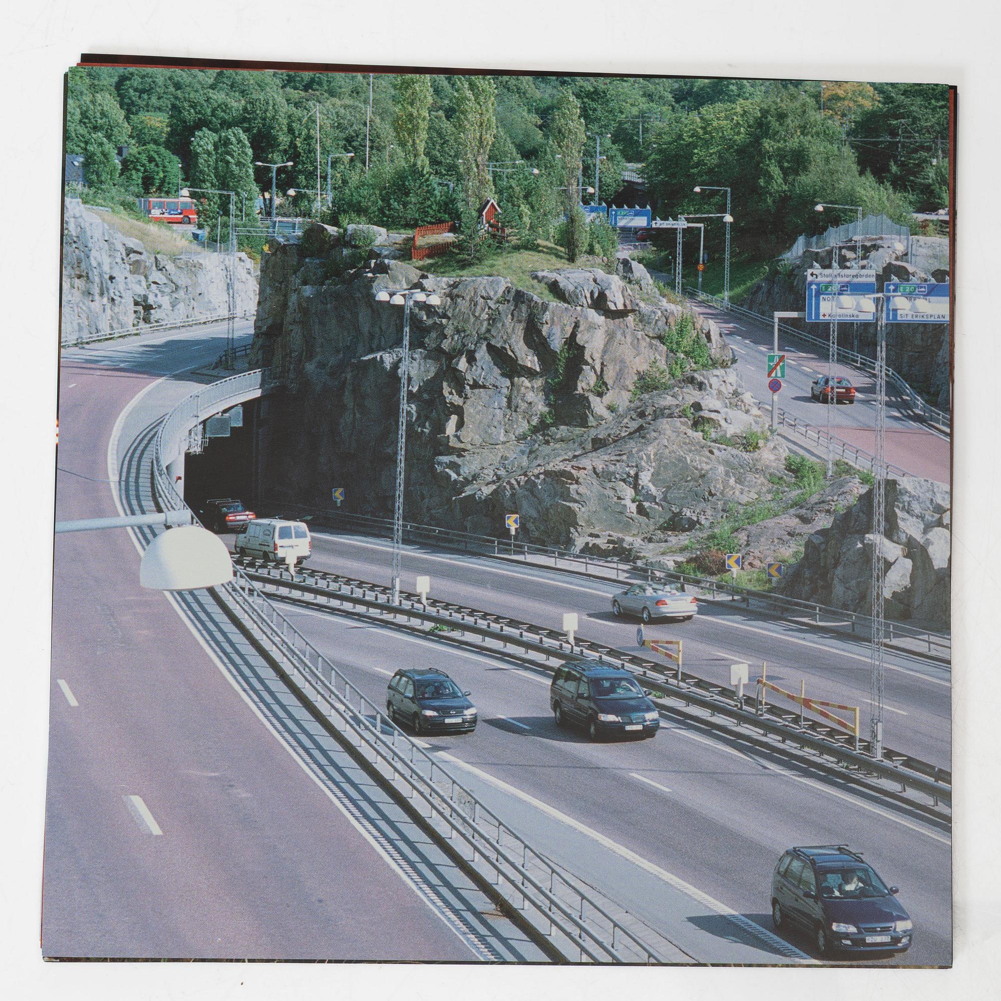 AKAY & Peter Baranowski/Barsky Brothers, "Traffic Island".