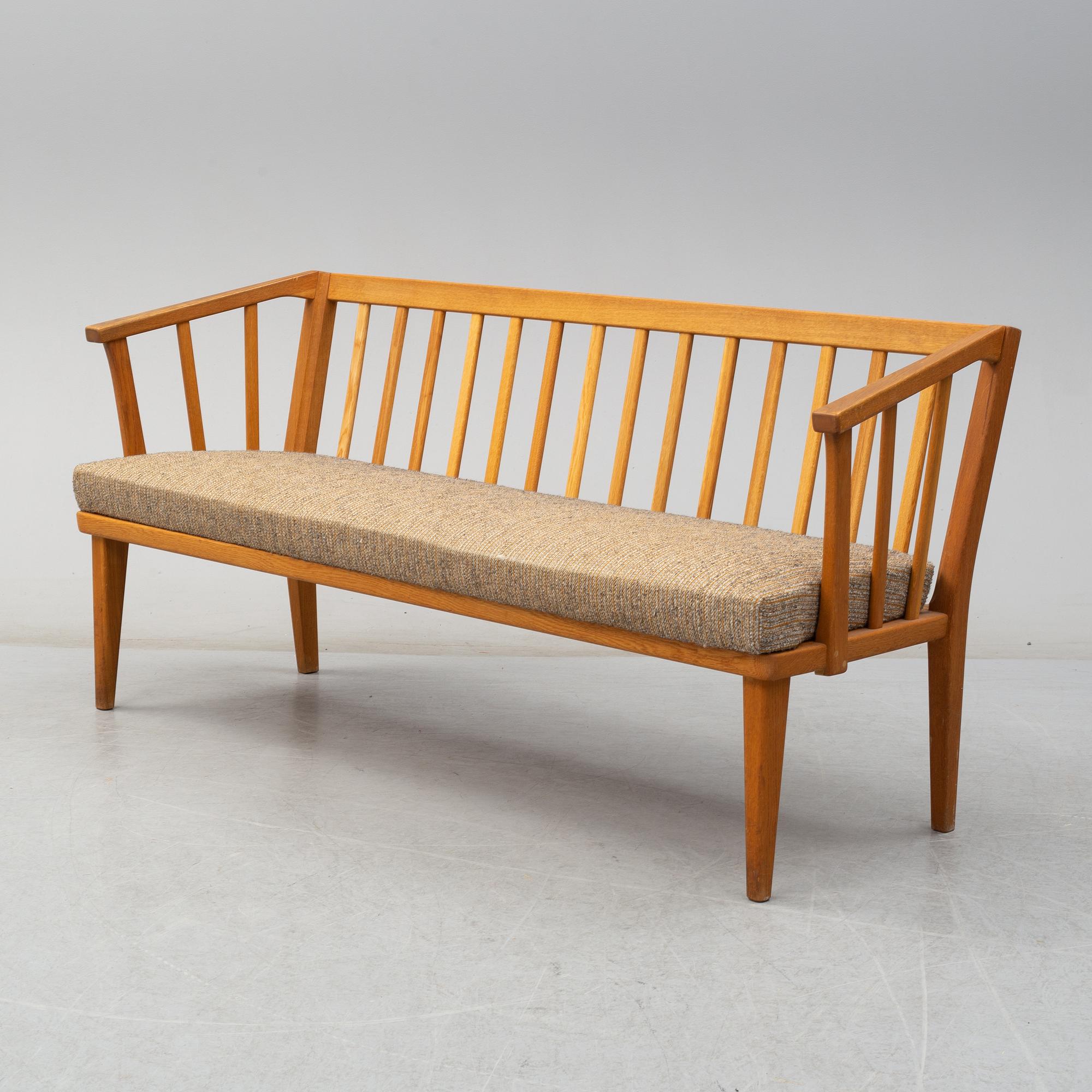 CARL MALMSTEN, soffa, "Visingsö", 1900-talets andra hälft.