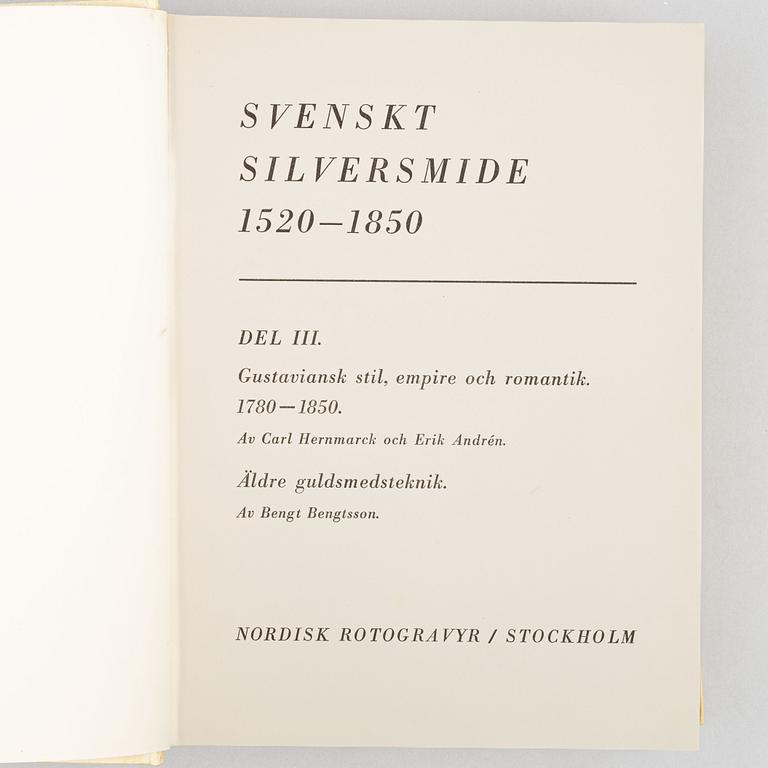 Bokverk, Svenskt Silversmide, 3 volymer, av Carl Hernmarck m.fl., Stockholm 1941-45.