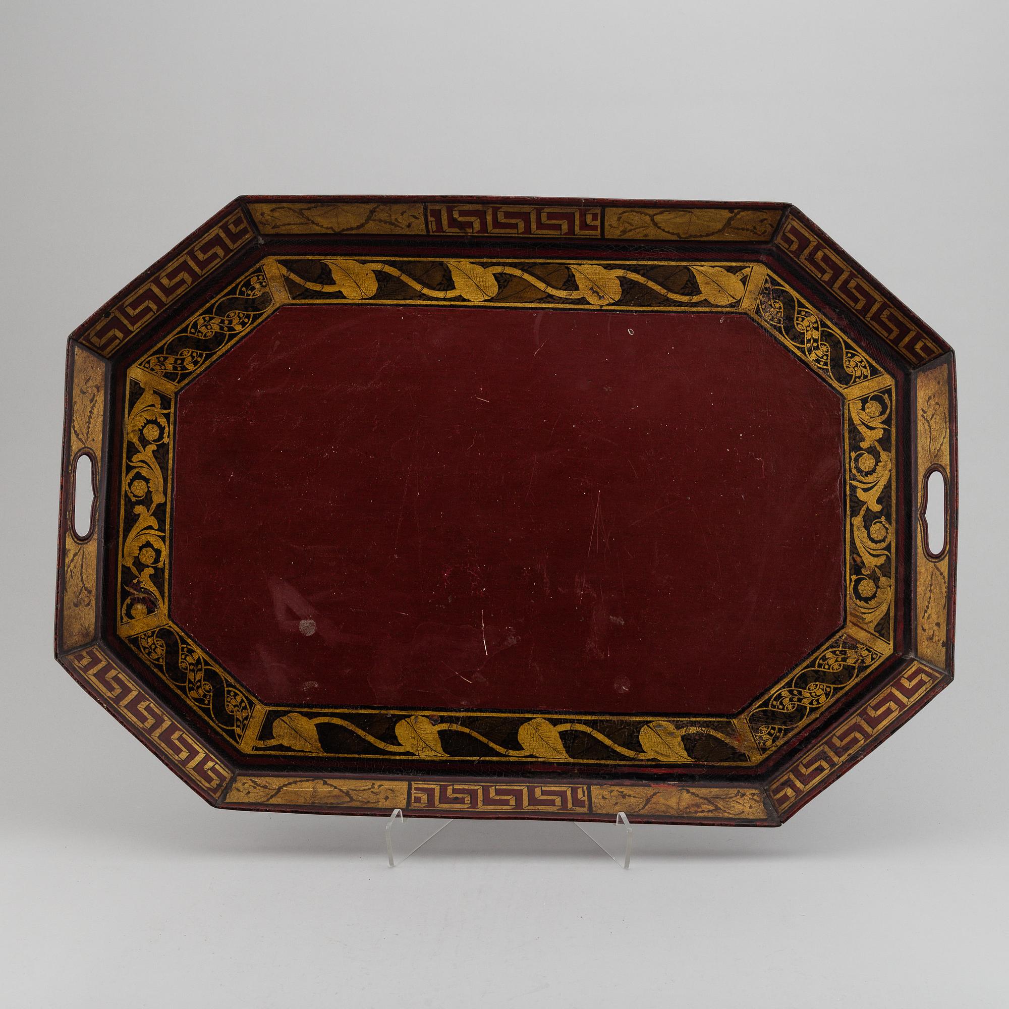An Empire painted tin tray, first half of the 19th Century.