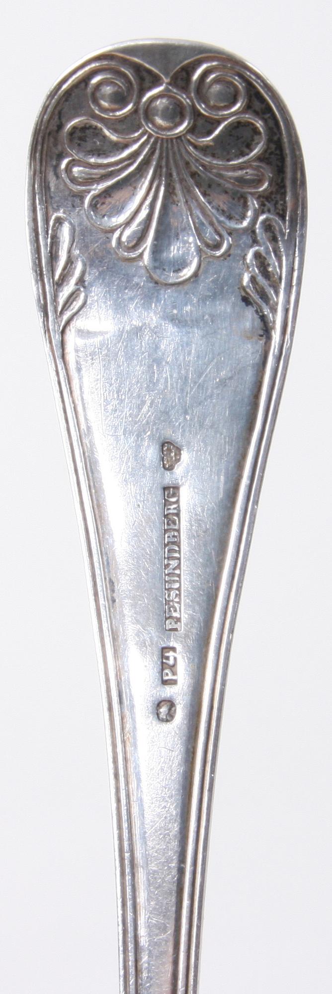 SKEDAR, 5 st, silver, senempire/senempirestil, 1800-tal, delvis stämplade "P E SUNDBERG", vikt ca 85g.