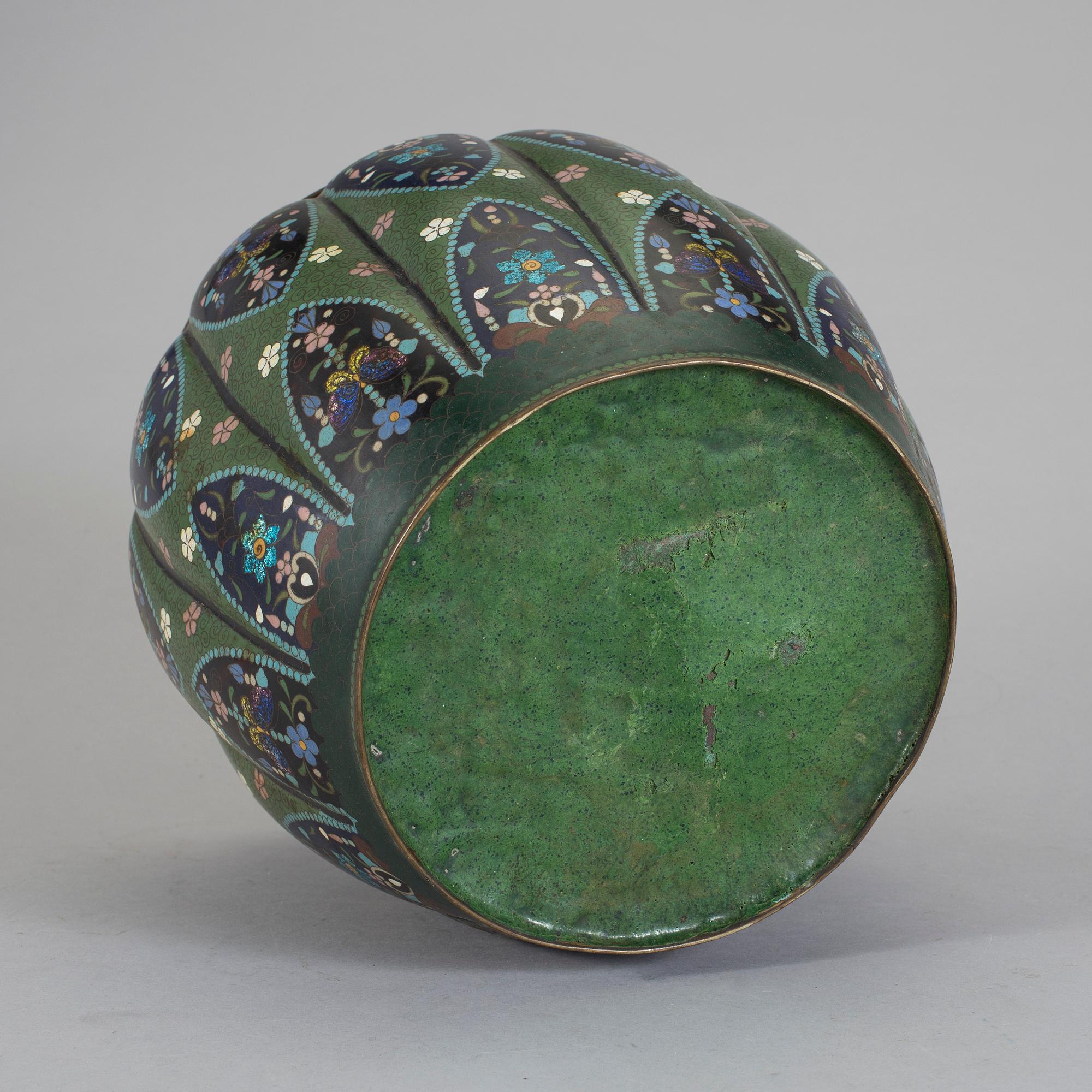 YTTERFODER, cloisonné, Kina, omkring sekelskiftet 1900.