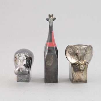 Gunnar Cyrén, three silver plated zinc figurines, Dansk Designs, Japan.